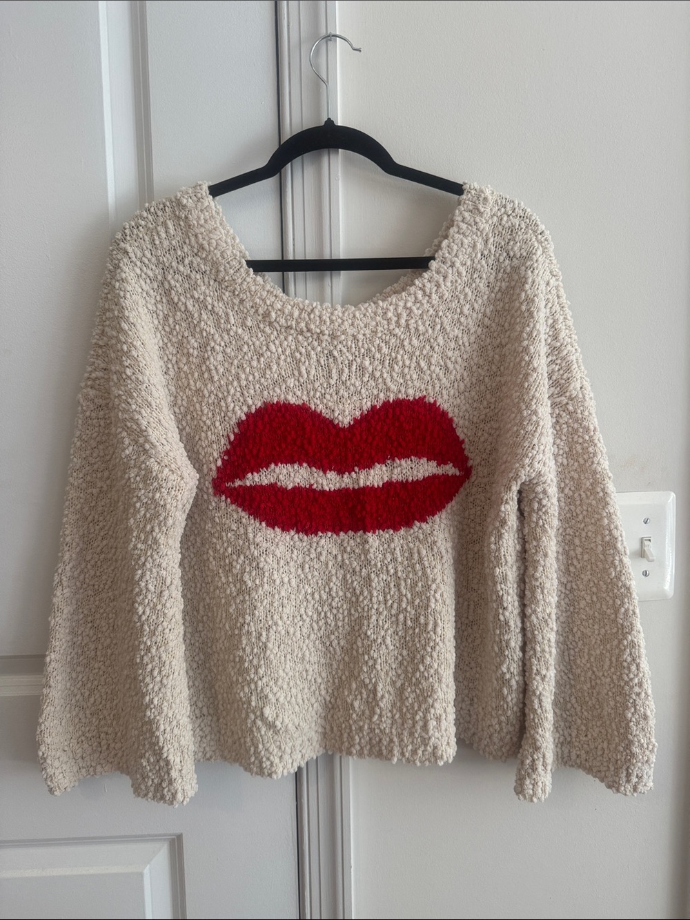 Knit Sweater with Lips